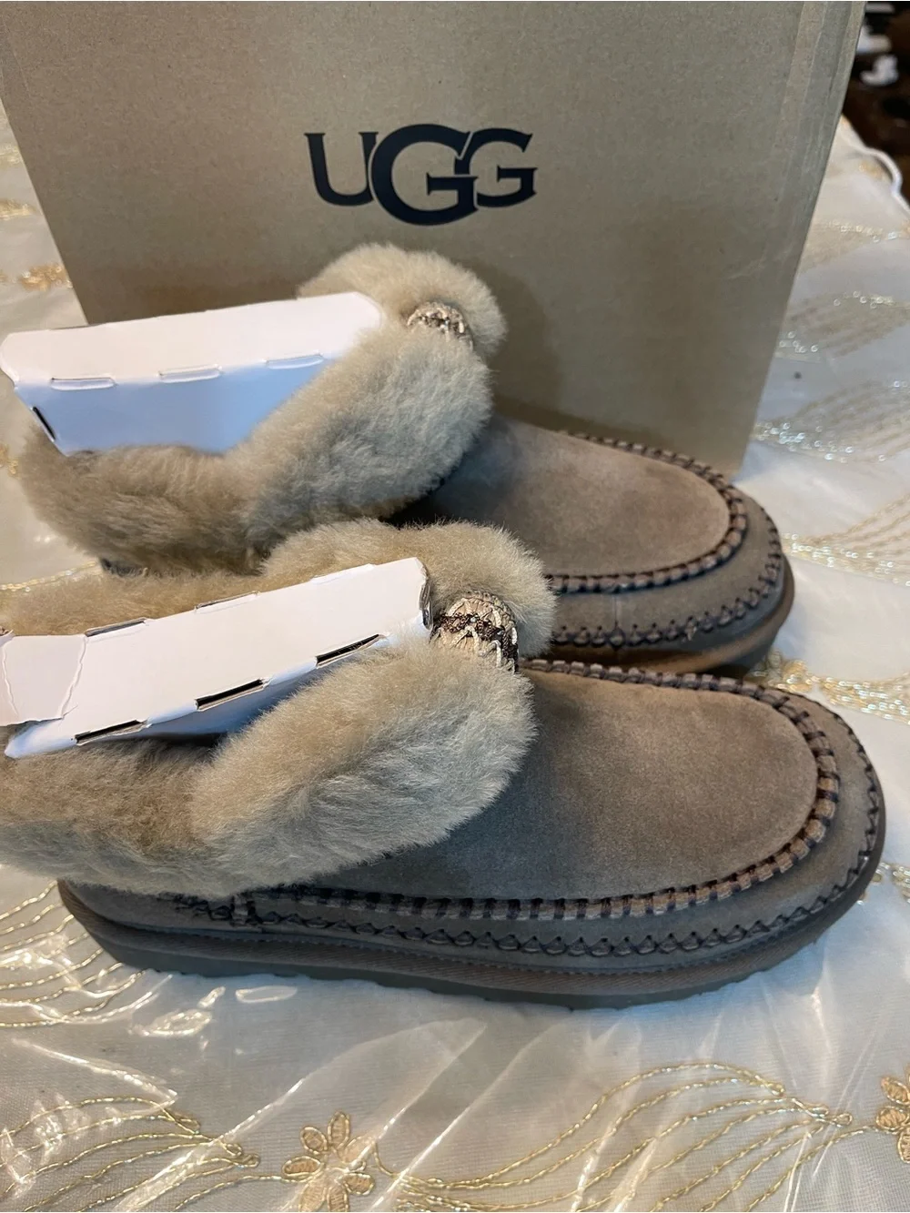 UGG crafted keep